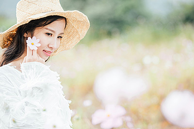 年轻的妈妈在钱播放韩剧 新闻